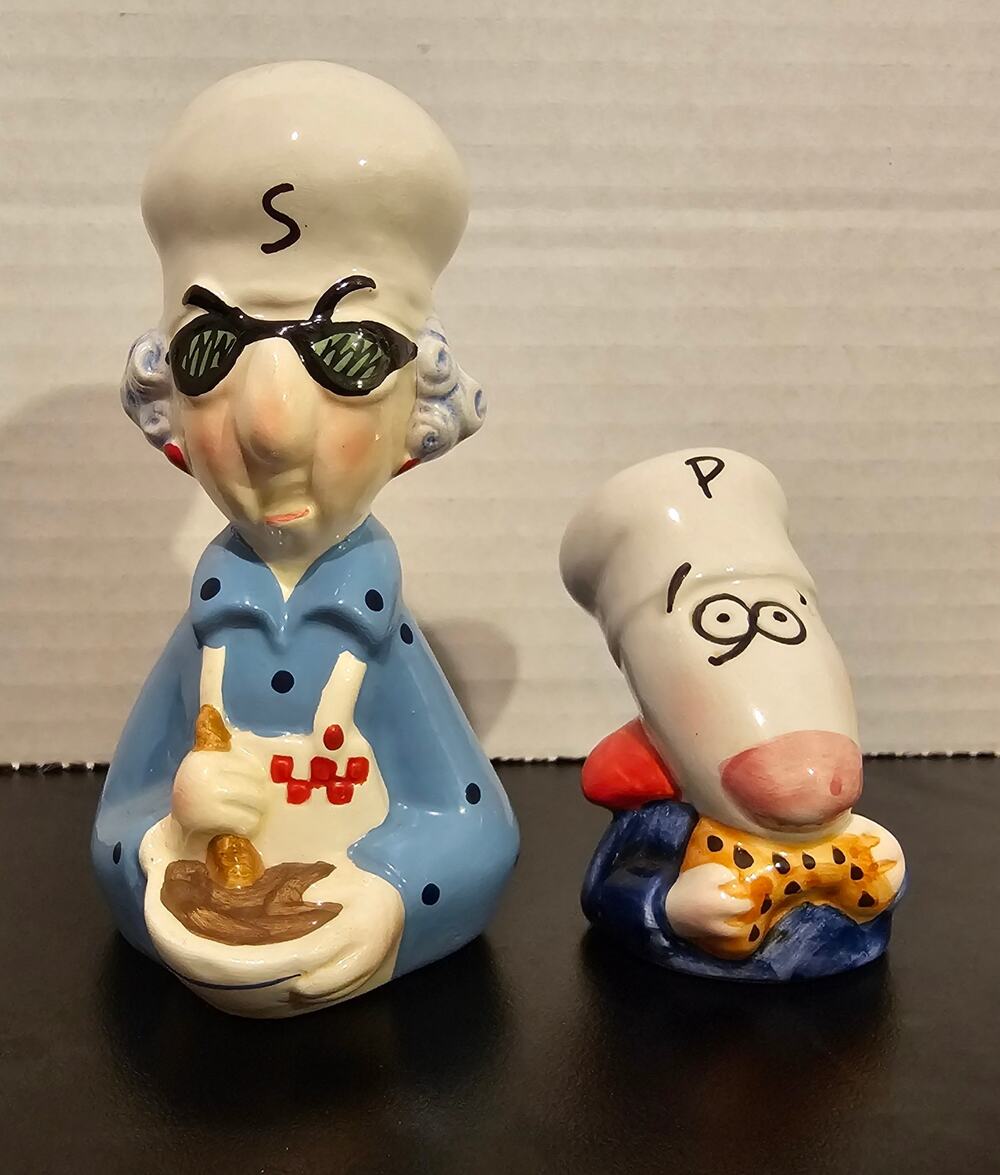 Maxine and Floyd Hallmark Salt and Pepper Shaker Set No Underplate